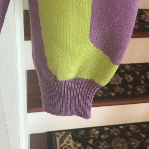 Bulky purple & green sweater - Picture 3 of 4